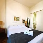 Apartamento Amplo No Posto 6
