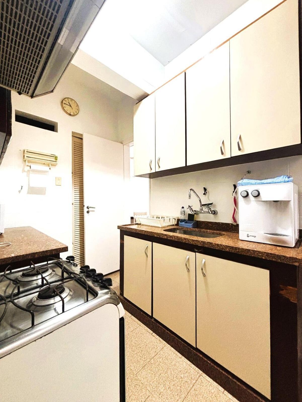 Apartment Amplo No Posto 6